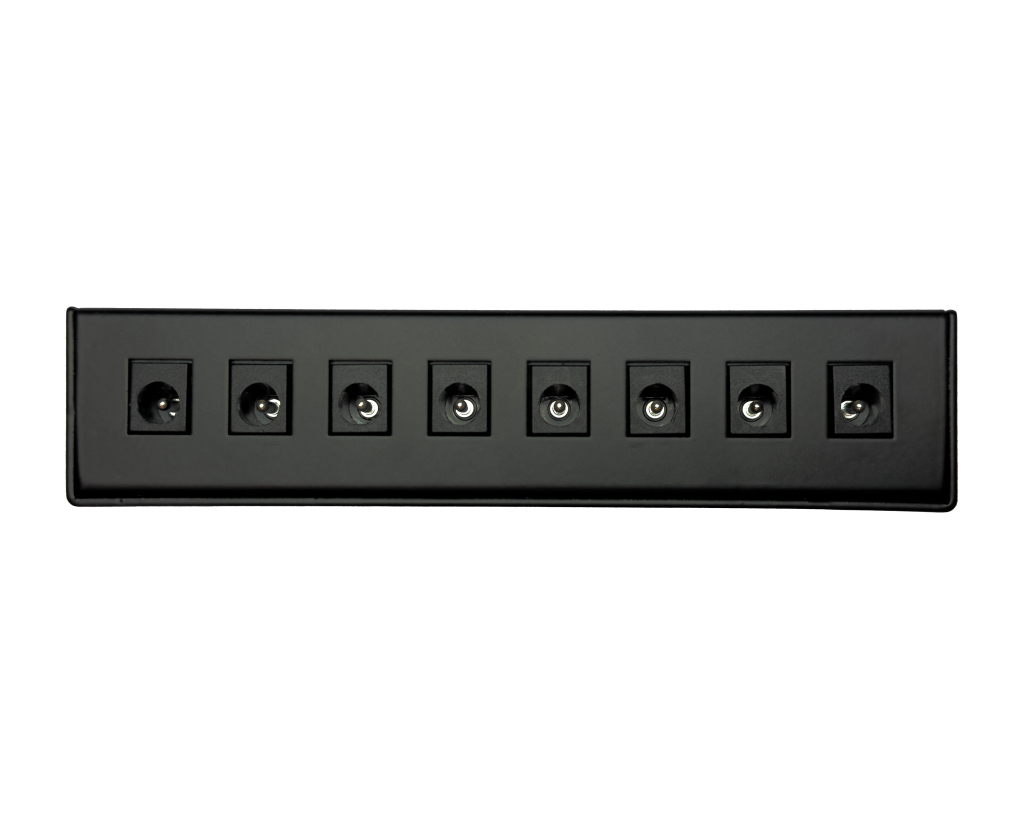 1 SPOT PRO XP8-PS Power Supply